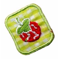 Iron-on patches Strawberries green background - 5pcs