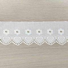 Broderie anglaise 60mm white -18.4m