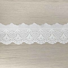 Broderie anglaise 55mm white - 18.4m