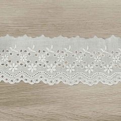 Broderie anglaise 73mm white - 18.4m