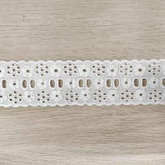 Broderie anglaise 47mm white - 18.4m