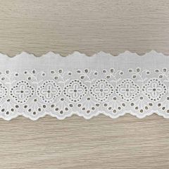 Broderie anglaise 70mm white - 18.4m