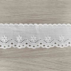 Broderie anglaise 47mm white - 18.4m